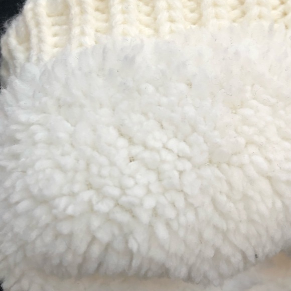 Winter POM POM beanie - Picture 4 of 4